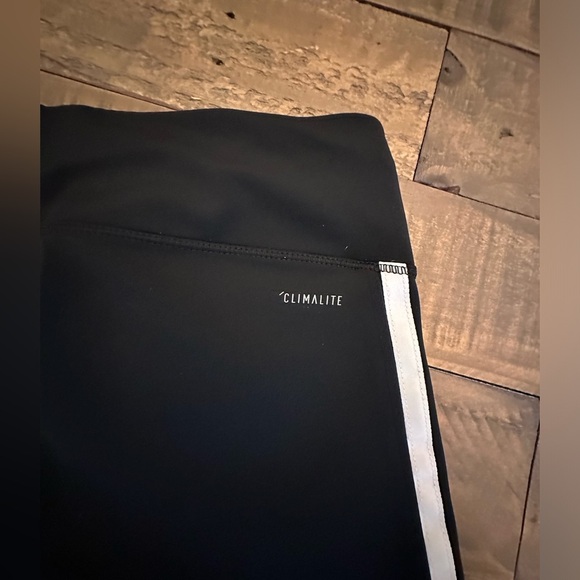 Adidas Women’s black three stripes leggings - Size Small - Picture 2 of 4